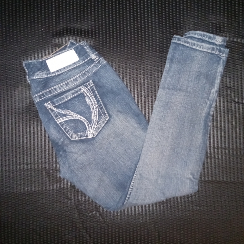 Ariya mid rise skinny jeans women's size 9/10